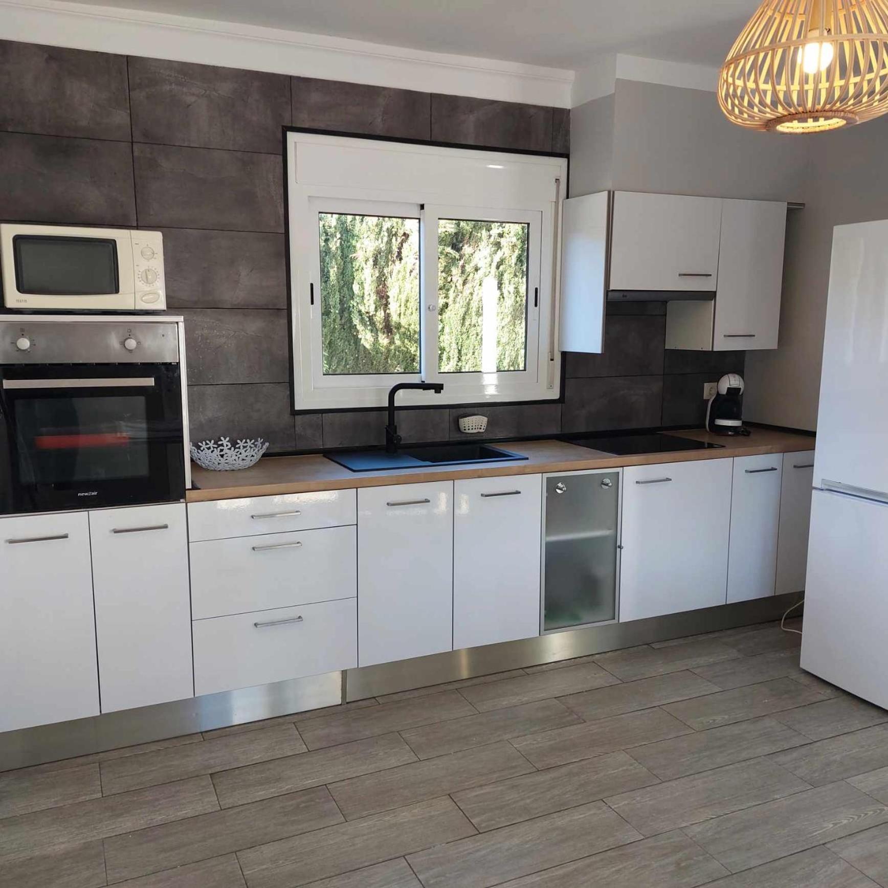 Villa Voor 8 Personen Met Zwembad Calafat Eksteriør billede