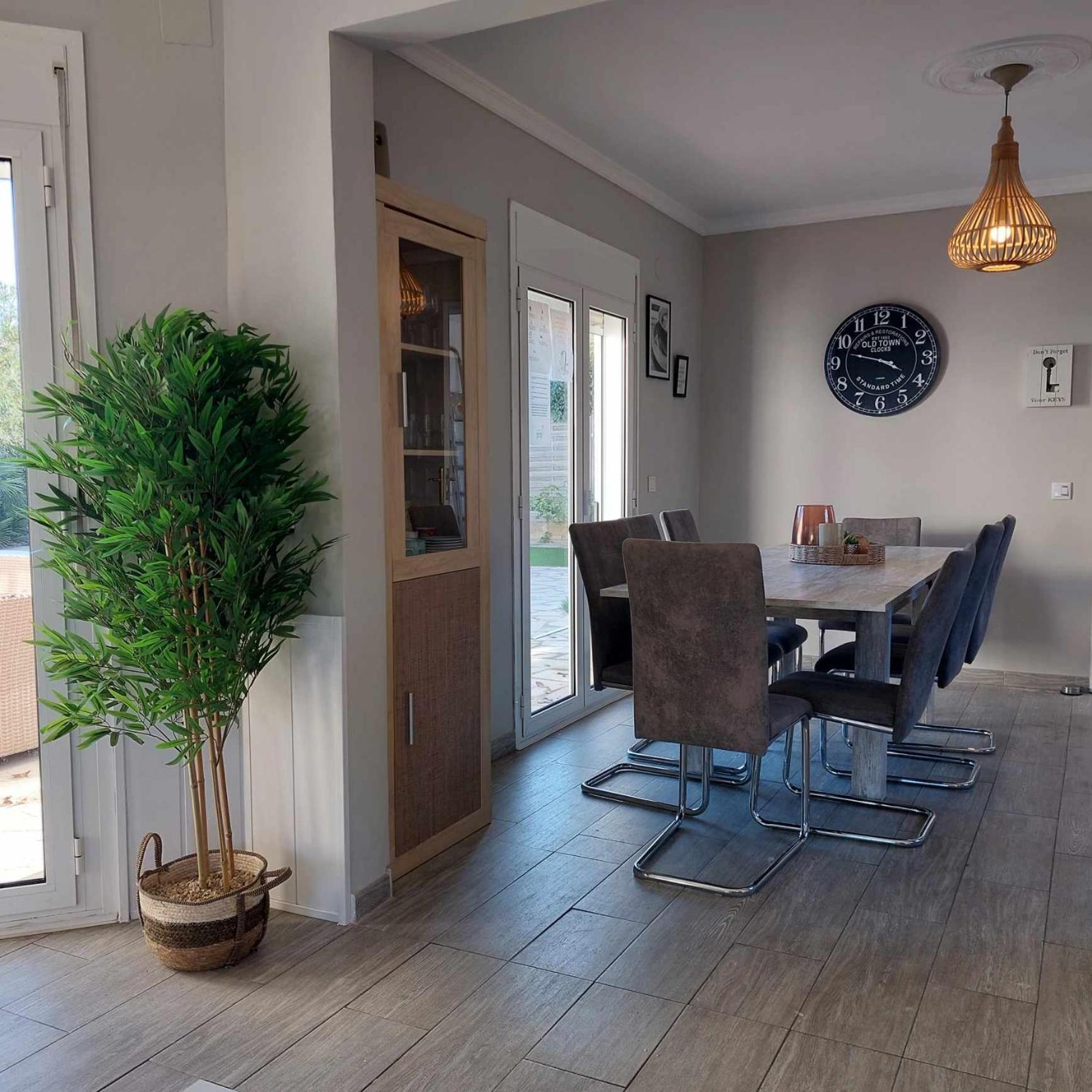 Villa Voor 8 Personen Met Zwembad Calafat Eksteriør billede